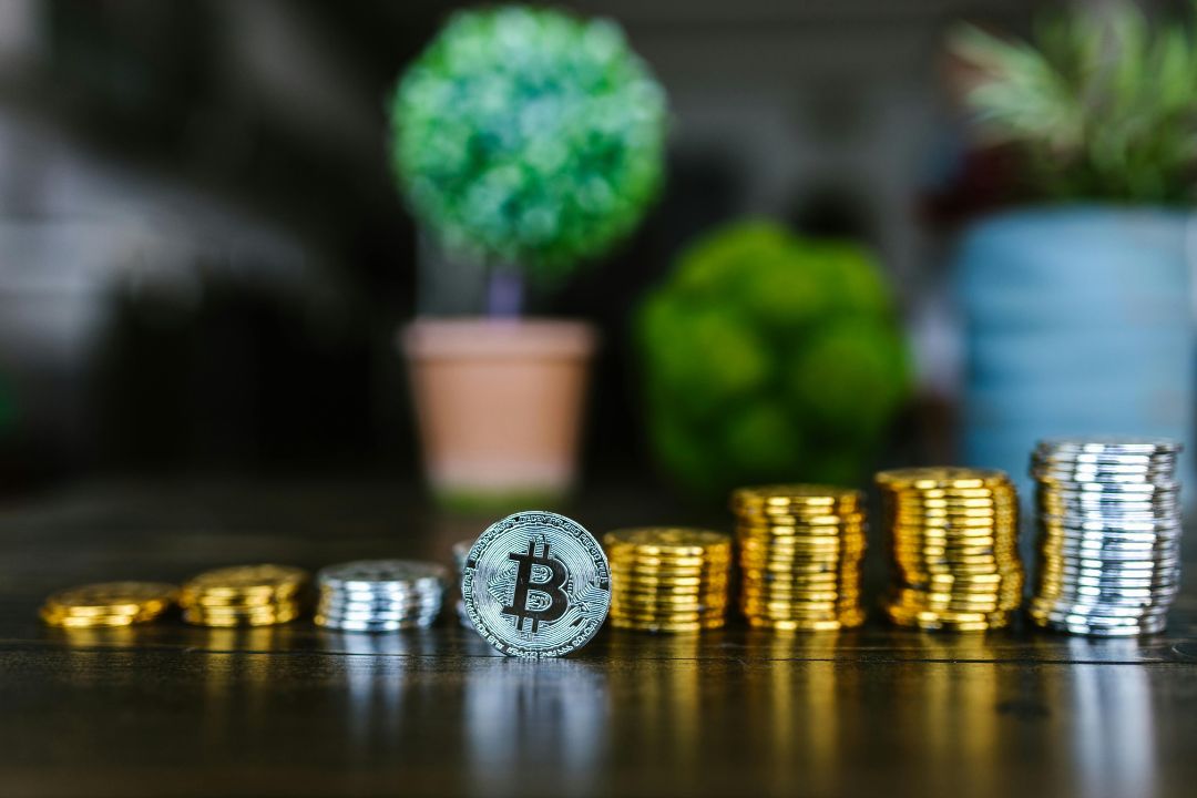 Is it safe to invest in crypto