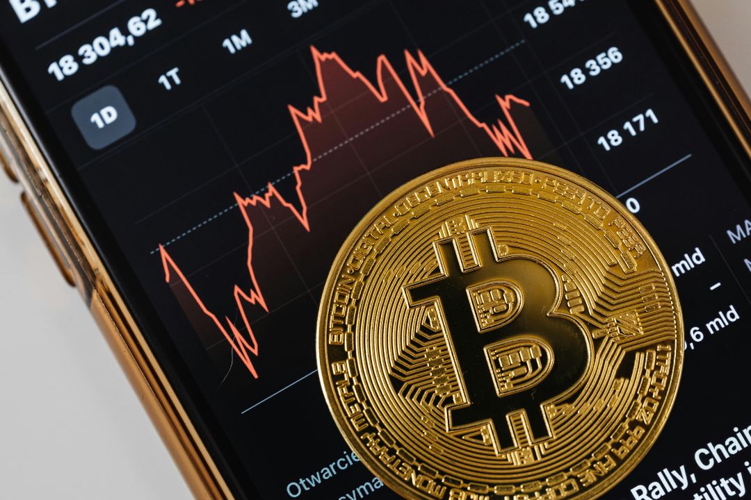 Tools and websites for investing in crypto